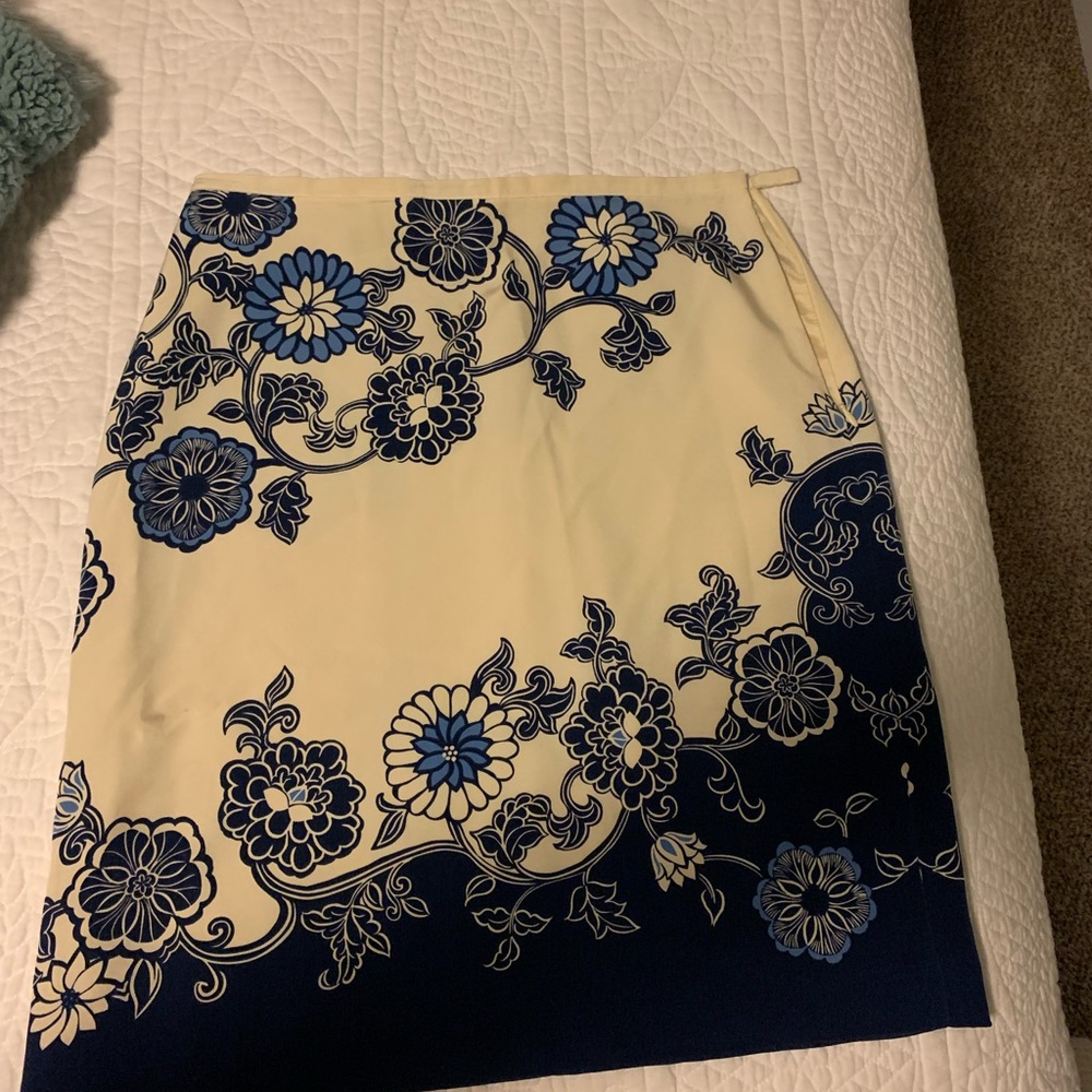 Darling Floral skirt